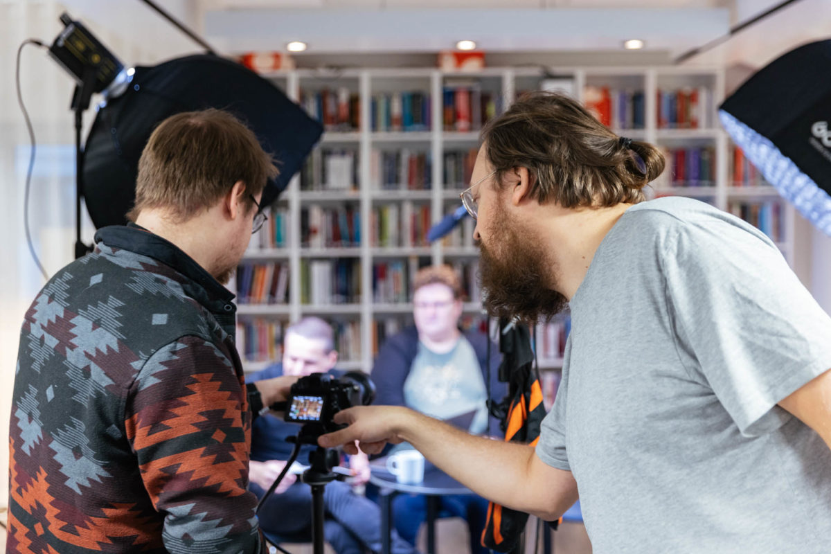 Katso kaikkien Codenton online-tapahtumien video-tallenteet